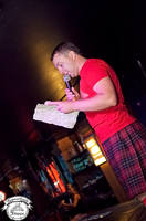 Презентация первой в мире клаббер-пиццы 'Celebrity', созданной Королевством пиццы совместно с клабберами города Красноярск.