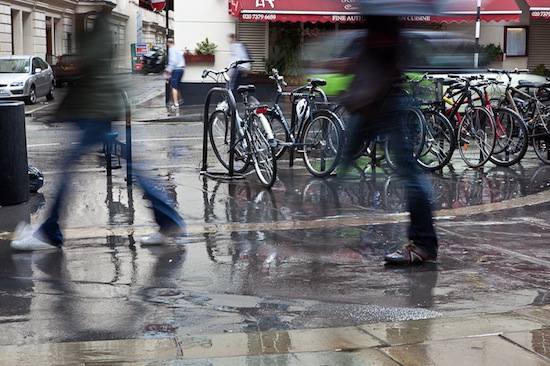 дощ, лондон, англия, люди, велосипеды