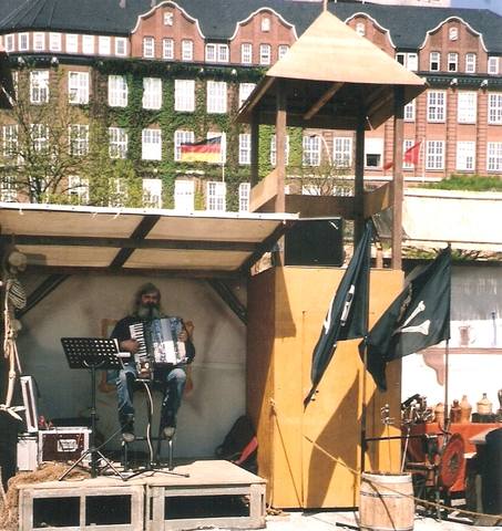 Ровно десять лет назад Pirat