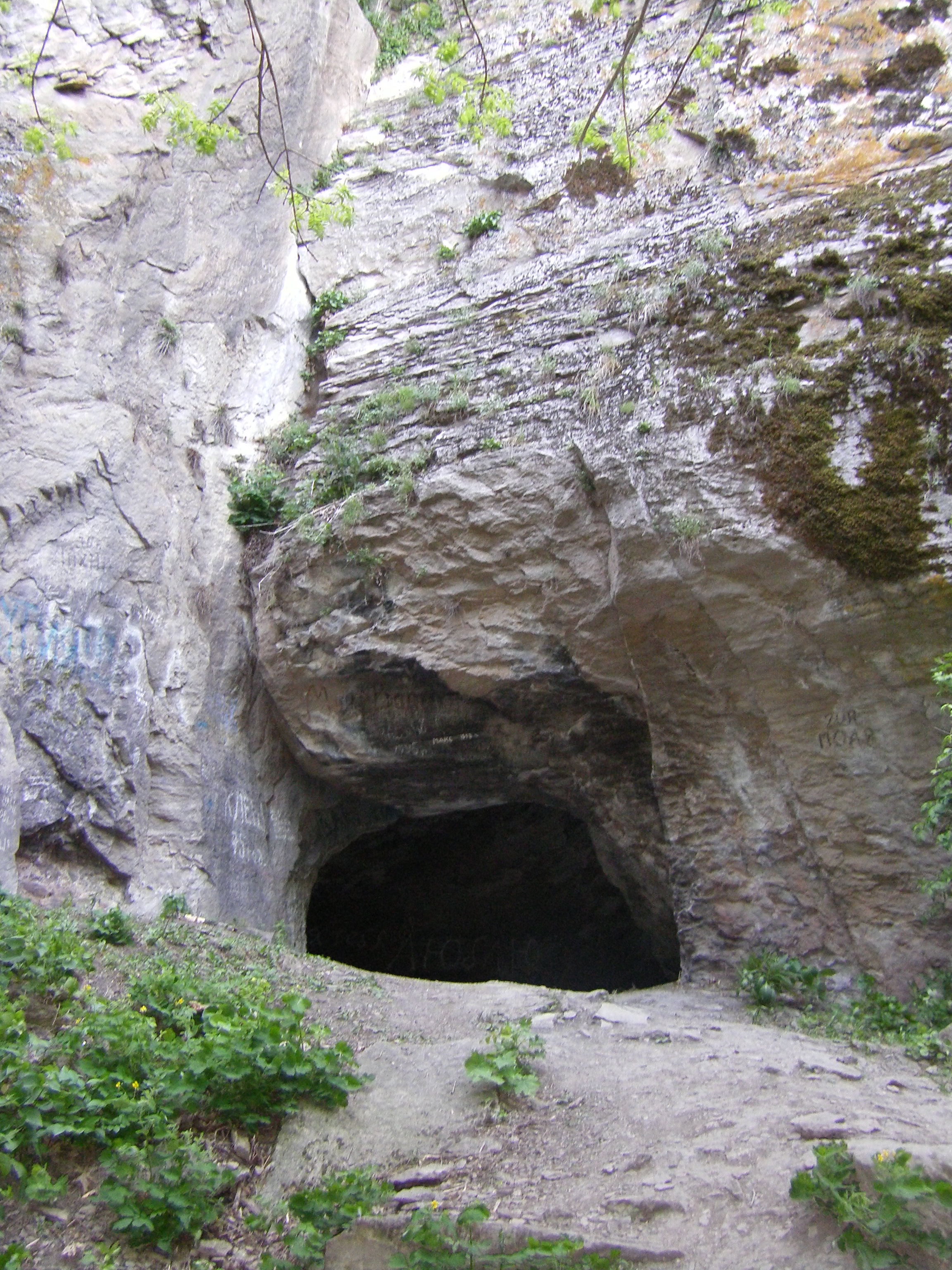 08 Пещера и стоянка древнего человека