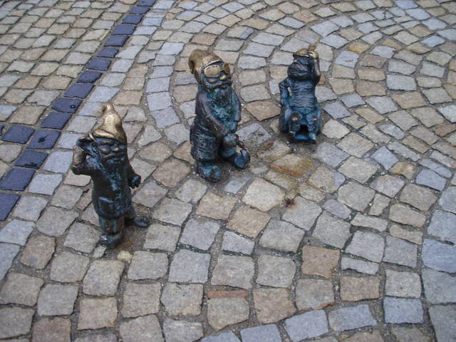 730862_m.jpg