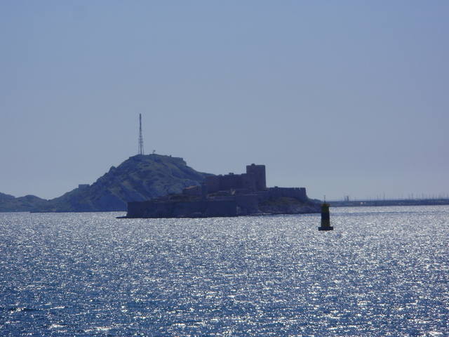 731267_m.jpg