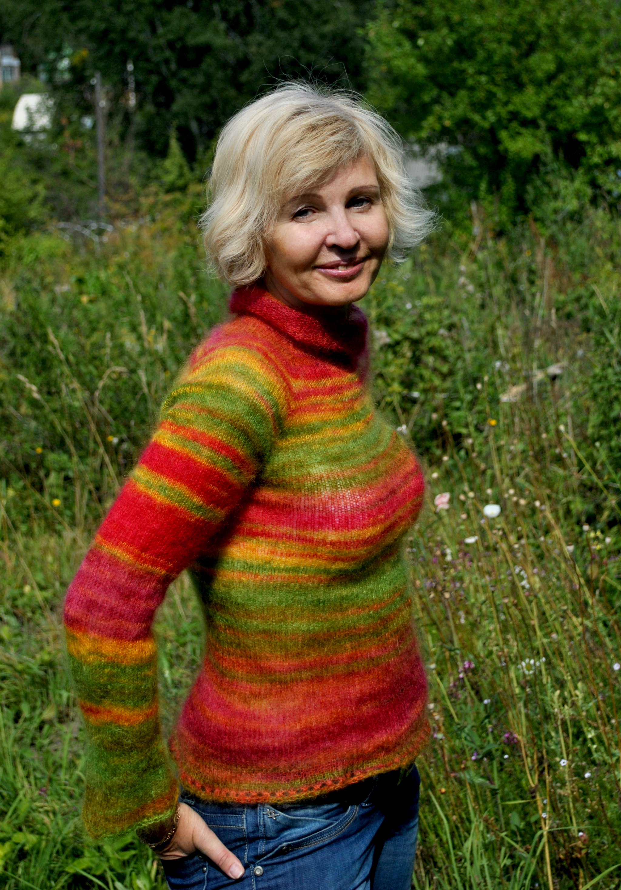 Мохеровый свитер