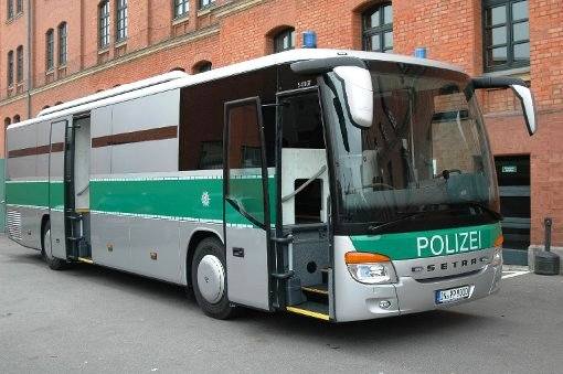 Polizwagen.jpeg Polizwagen.jpeg