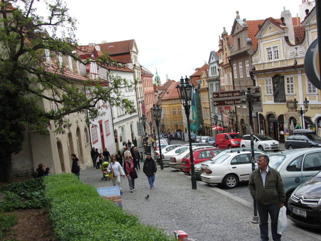 2399029_m.jpg