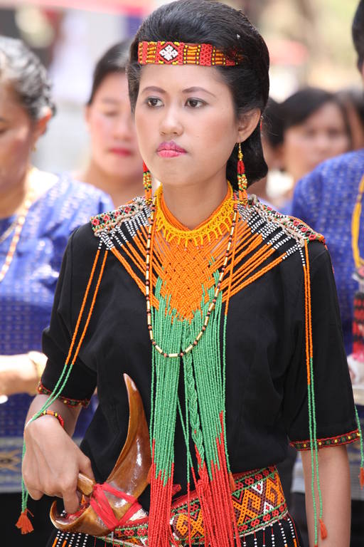 Девушки и женщины со всего Мира (фото) - 3