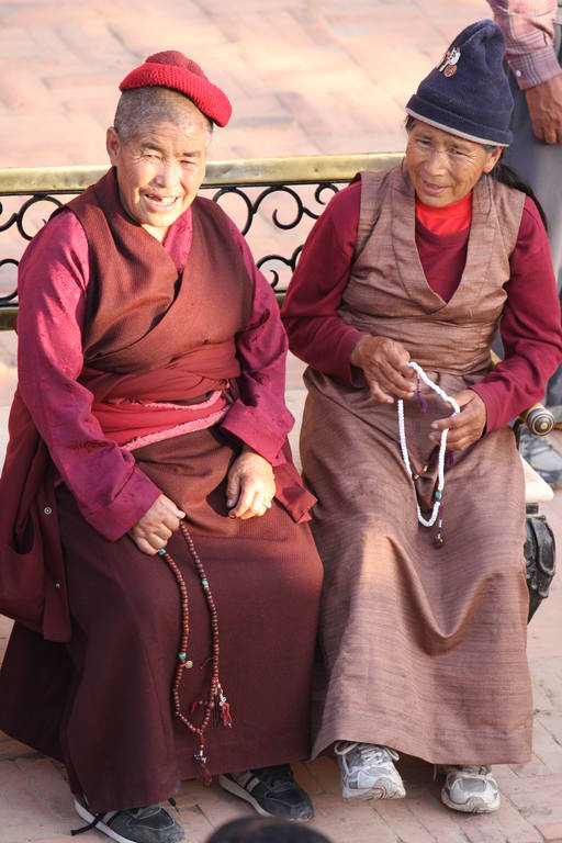 Бабушки - старушки.