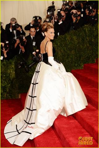 sarah-jessica-parker-met-ball-2014-04