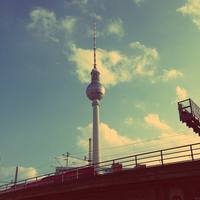 Hello-Berlin-Great-to-be-back...-Berlin-Fernsehturm-Meeting-tokiohotelinstagram-aliens