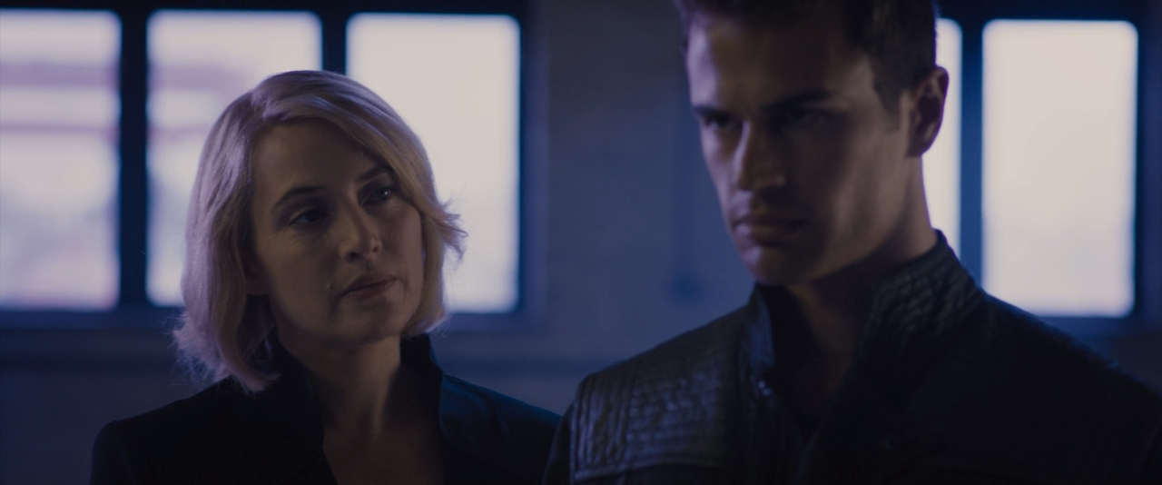 Дивергент / Divergent (2014) BDRip 720p | Лицензия