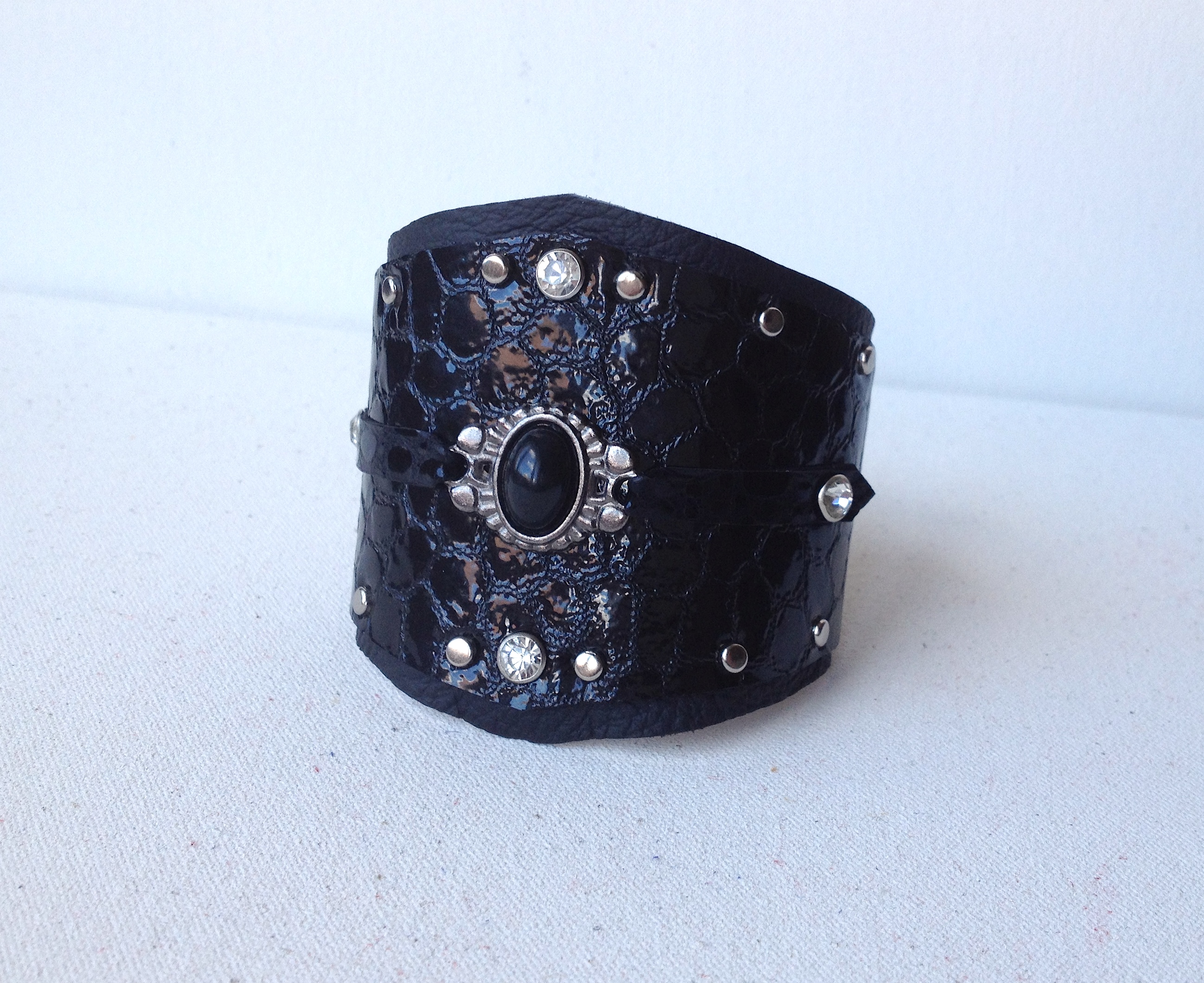 black laquer bracelet 3