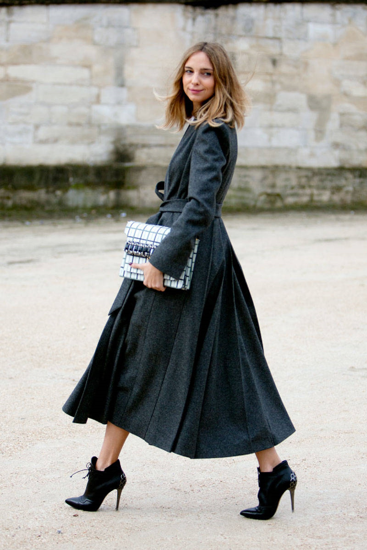 elle-02-paris-street-style-3-v-xln