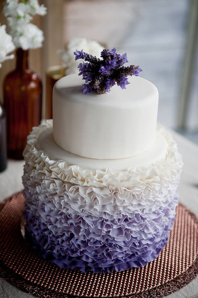 Ruffled-Wedding-Cakes-1