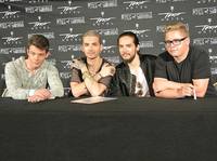 Tokio Hotel - Ликуй и празднуй новые близнецы Каулитц