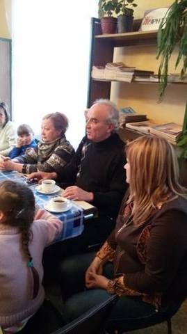 В поселковой библиотеке прошла встреча с вынужденными переселенцами из Украины 6739867_m
