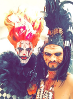 Билл и Том Каулитц из Tokio Hotel совершенно неузнаваемые в своих устрашающих костюмах на Хэллоуин!