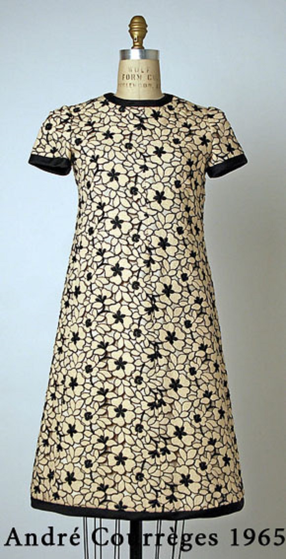 ретро платье трапеция André Courrèges 1965