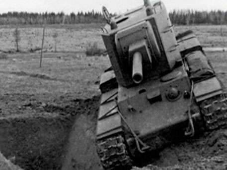 3608 Звезда 1/35 Советский тяжелый танк КВ-2