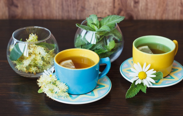 tea-lemon-romashka-herbal-travy-wood-chashka-chai-limon-cup