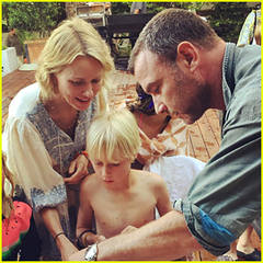 liev-schreiber-and-naomi-watts-reunite-for-sons-10th-birthday