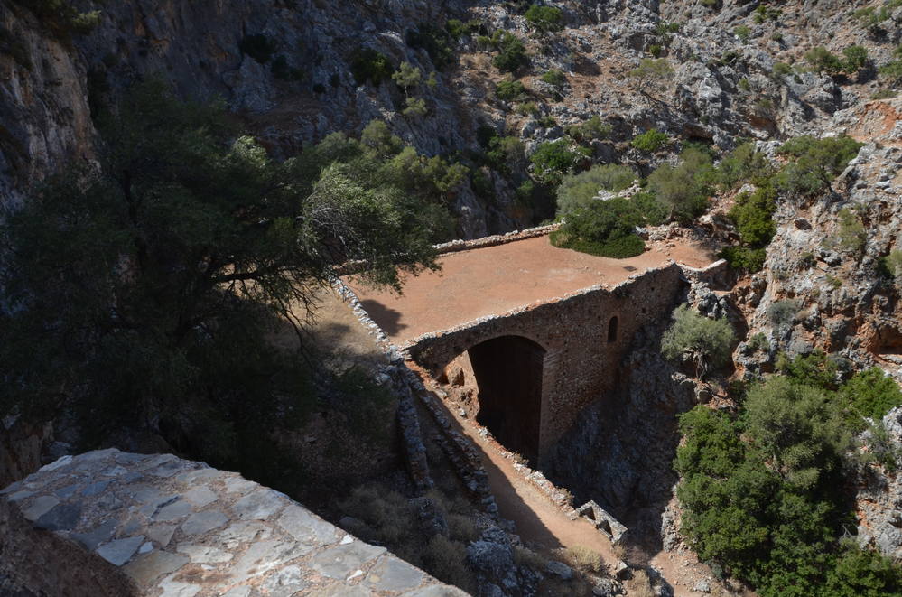 Крит, Акротири, тропа от монастыря Гувернето до Ставроса