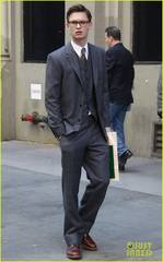 ansel-elgort-suits-up-on-set-of-the-goldfinch-in-nyc-01