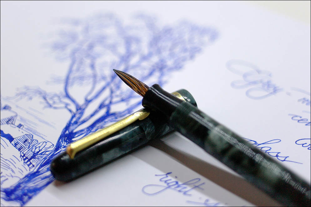 Helios 112 with Glass Nib