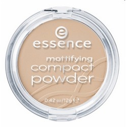 essence Mineral Compact Powder - Пудра компактная, тон 04