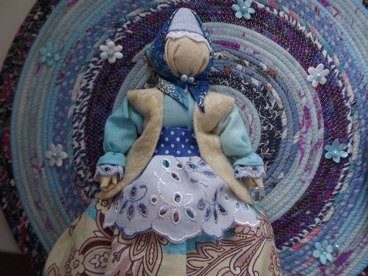 кукла-зима