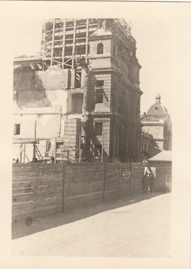 Lwiw, Lemberg, Ukraine, zerstörte Kirche, Wehrmacht, 2. WK, 1941 1