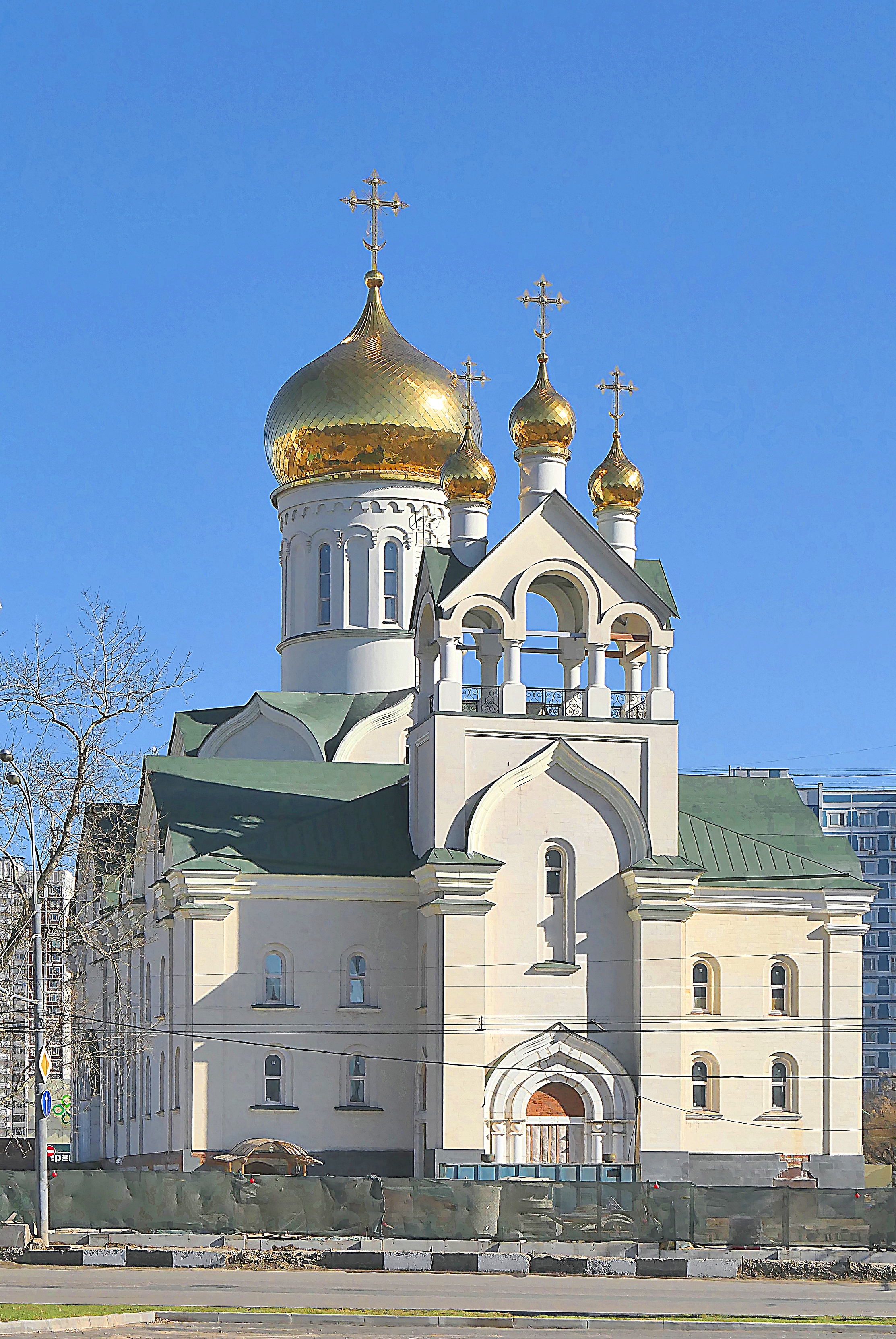 Новая церковь на Мичуринском пр. в Раменках. Фото Морошкина В.В.