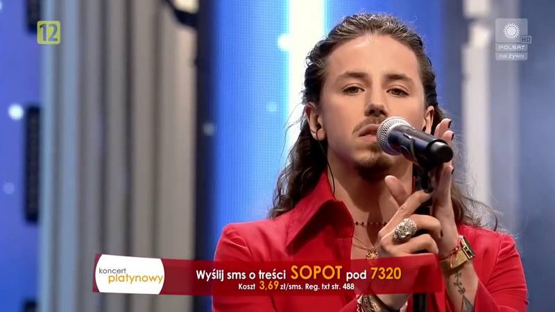 Кадр Polsat SuperHit Festiwal - Koncert Platynowy - Michał Szpak (00-00-47)