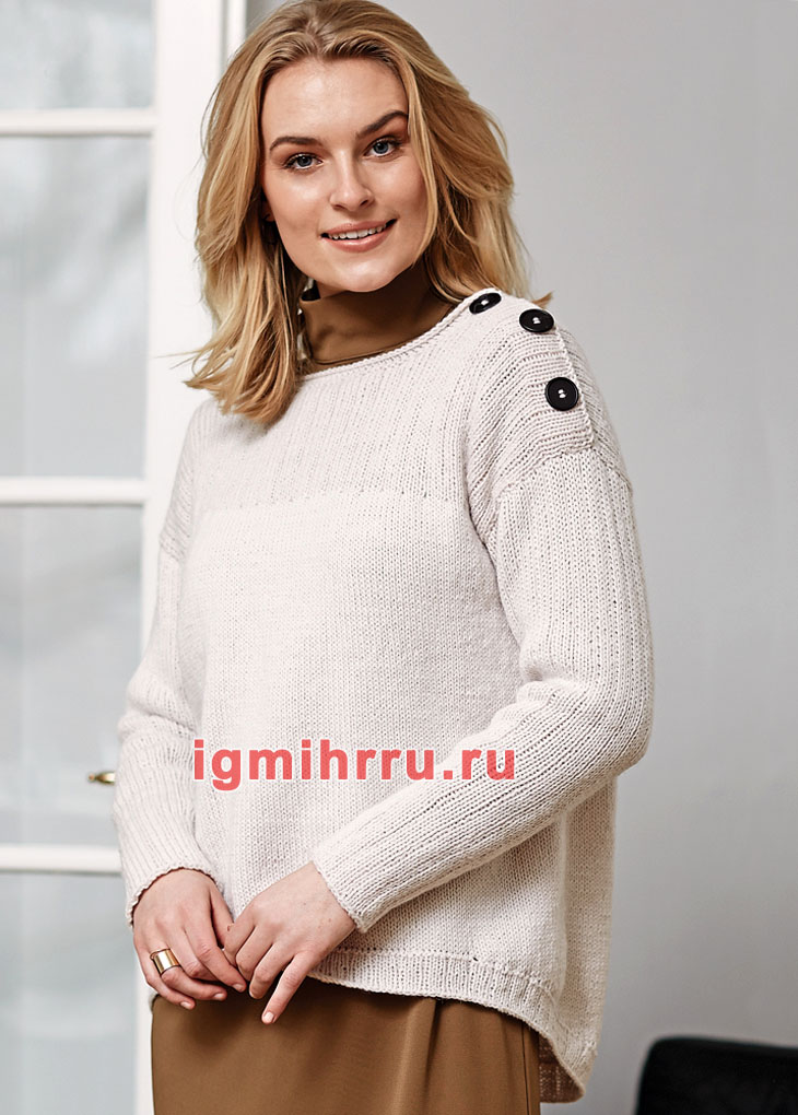 Пуловер с удлиненной спинкой и имитацией плечевой застежки. Вязание спицами