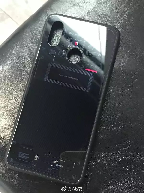 mi-8-explorer-edition-1