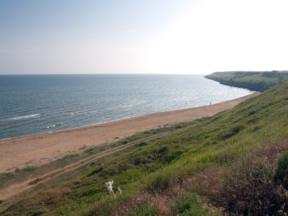 остров в азовском море