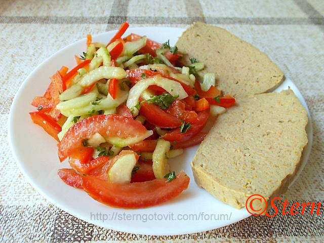 Салат из огурцов и помидоров (диета №5)