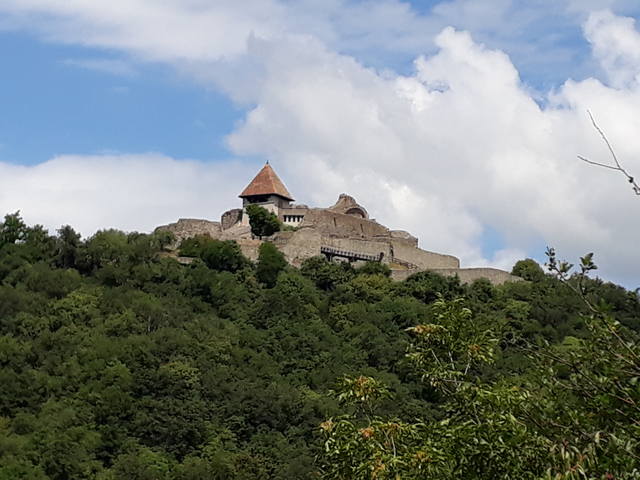Замки и крепости Румынии и немного Болгарии и Венгрии