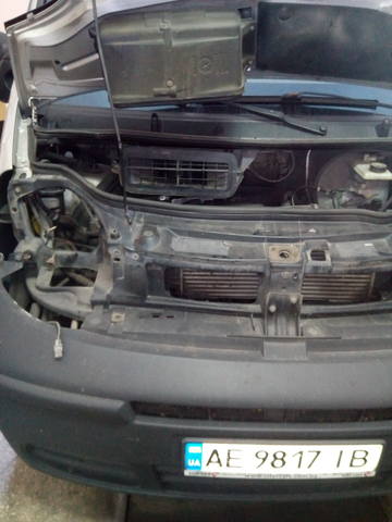   Renault Trafic 1.9 dsi80   -  437370 -  3