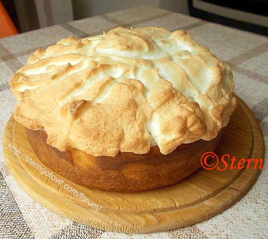 Пирог с лимонным кремом и белковым куполом «Морозко»