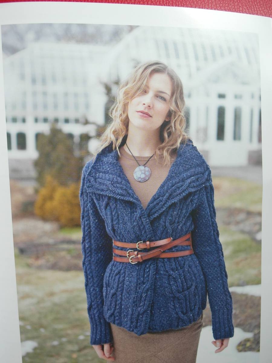 Norah Gaughan, vol. 9 (42)