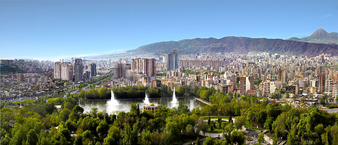 1280px-Panorama of Tabriz