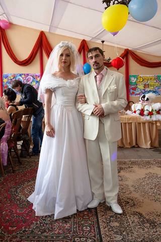 http://images.vfl.ru/ii/1537676621/c6400d7d/23461919_m.jpg