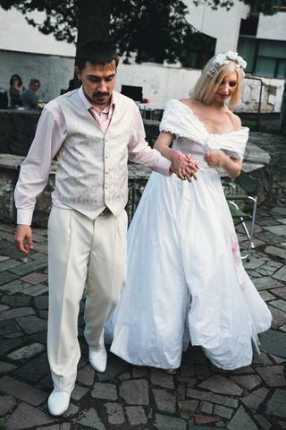 http://images.vfl.ru/ii/1537676690/15a71747/23461935_m.jpg