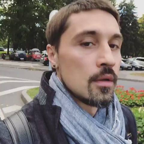 http://images.vfl.ru/ii/1537715416/4c7e7a62/23469499_m.jpg