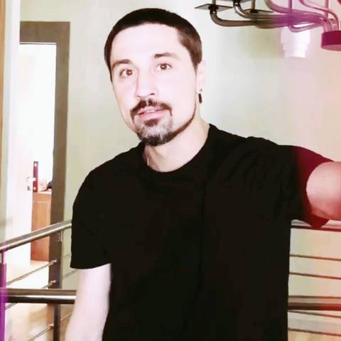 http://images.vfl.ru/ii/1538070346/6d3c6db1/23536390_m.jpg