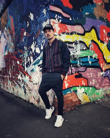 http://images.vfl.ru/ii/1538323829/8ce4da11/23577721_m.jpg