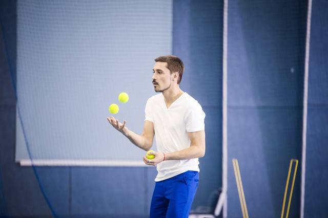 http://images.vfl.ru/ii/1538739928/35bf1a3c/23654951_m.jpg