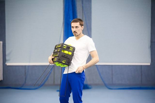 http://images.vfl.ru/ii/1538739929/efd538ab/23654952_m.jpg