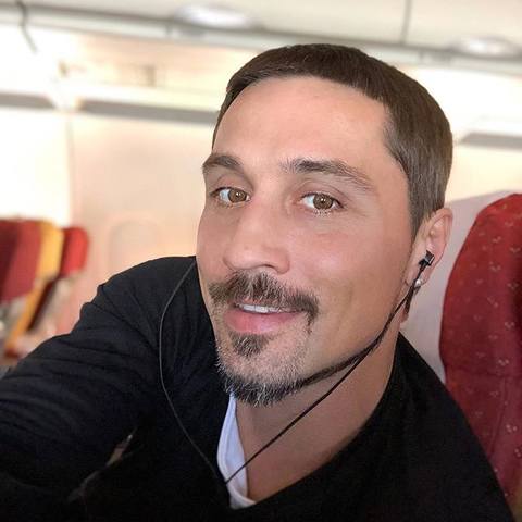 http://images.vfl.ru/ii/1538741574/4d7a5020/23655281_m.jpg