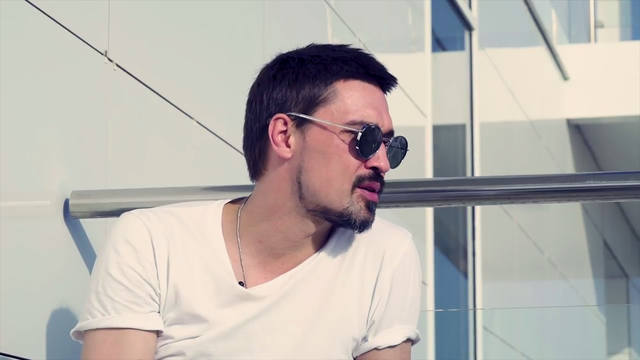 http://images.vfl.ru/ii/1539103490/4c63e844/23719423_m.jpg